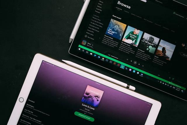 The Ultimate Guide to Getting Your Music on Spotify’s Editorial Playlists